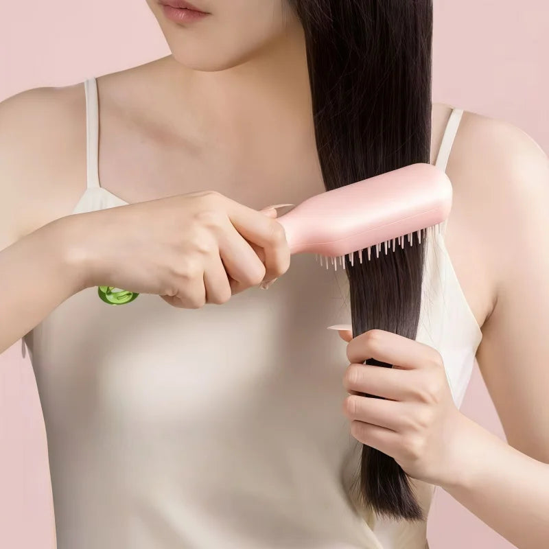 Self-Cleaning Detangling Hairbrush